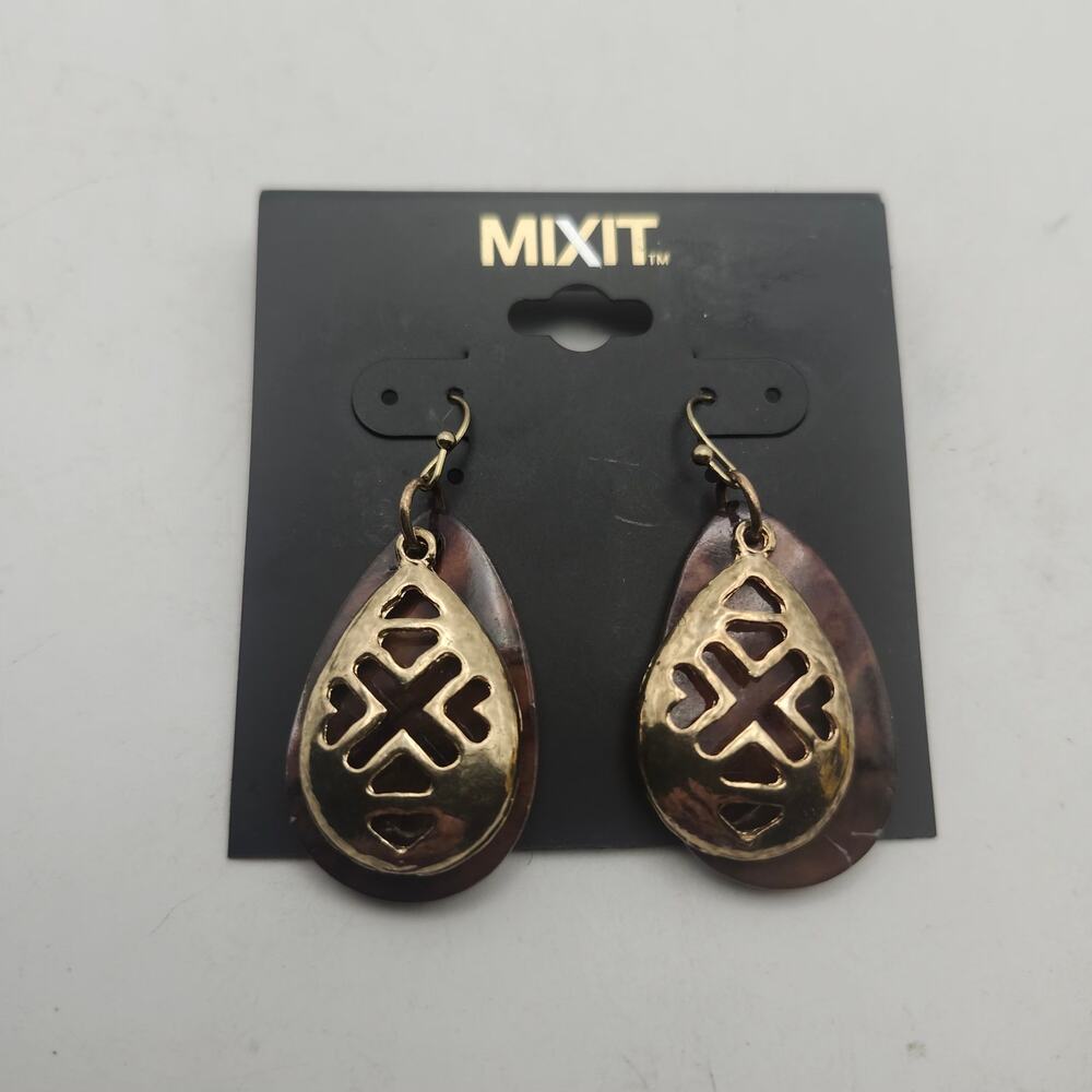 MIXIT Brown Marbled Resin Teardrop Dangle Earrings Gold Tone Openwork JCP Pair